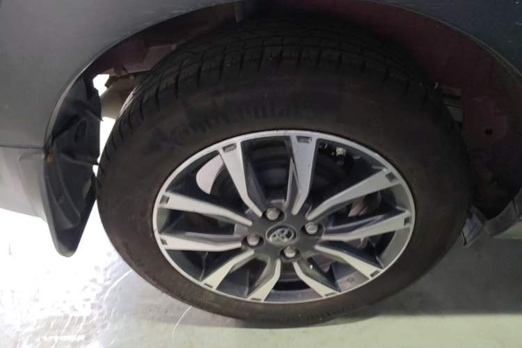 Used Toyota YARiS L Zhi Xuan 2021 X-Trail 1.5L CVT Luxury Edition Right Rear Wheel Hub