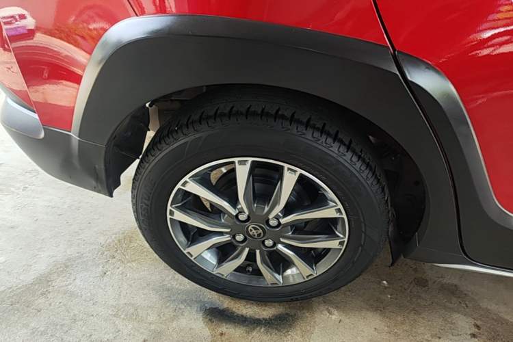 Used Toyota YARiS L Zhi Xuan 2021 X-Trail 1.5L CVT Luxury Edition Right Rear Wheel Hub