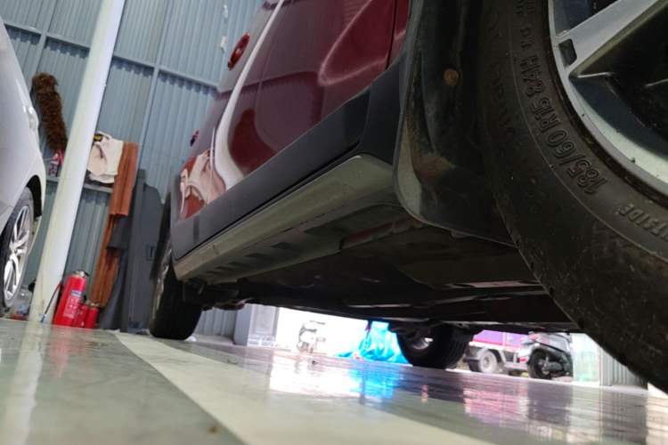 Used Toyota YARiS L Zhi Xuan 2021 X-Trail 1.5L CVT Luxury Edition Right Side Sill