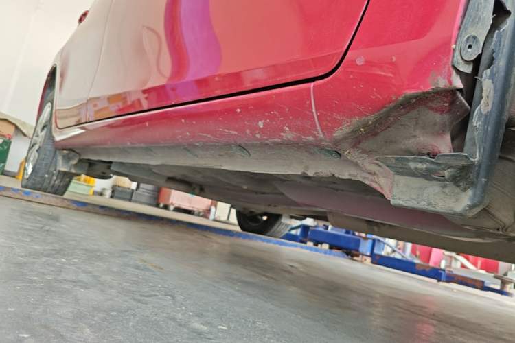 Used Toyota YARiS L Zhi Xuan 2021 1.5L CVT Leading Edition Right Side Sill