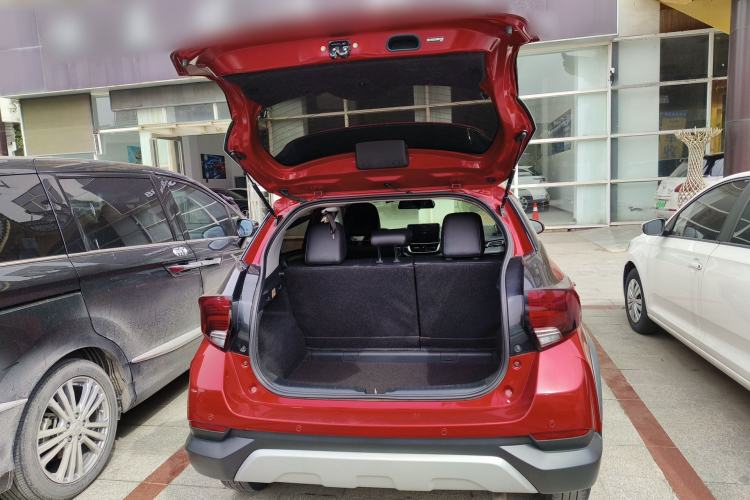 Used Toyota YARiS L Zhi Xuan 2021 X-Trail 1.5L CVT Luxury Edition Trunk