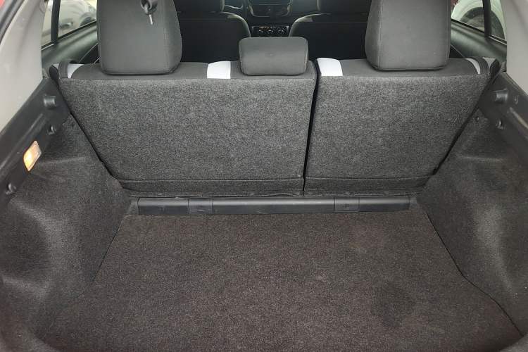 Used Toyota YARiS L Zhi Xuan 2021 1.5L CVT Leading Edition Trunk