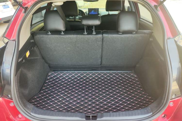 Used Toyota YARiS L Zhi Xuan 2021 X-Trail 1.5L CVT Leading Edition Trunk
