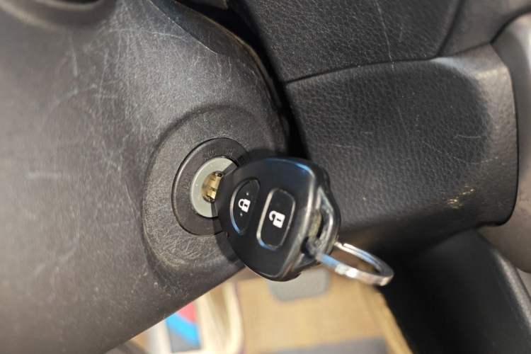 Used Toyota YARiS L Zhi Xuan 2021 X-Trail 1.5L CVT Leading Edition Vehicle Key