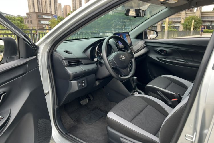 Used Toyota YARiS L Zhi Xuan 2021 1.5L CVT Leading Edition Interior 3