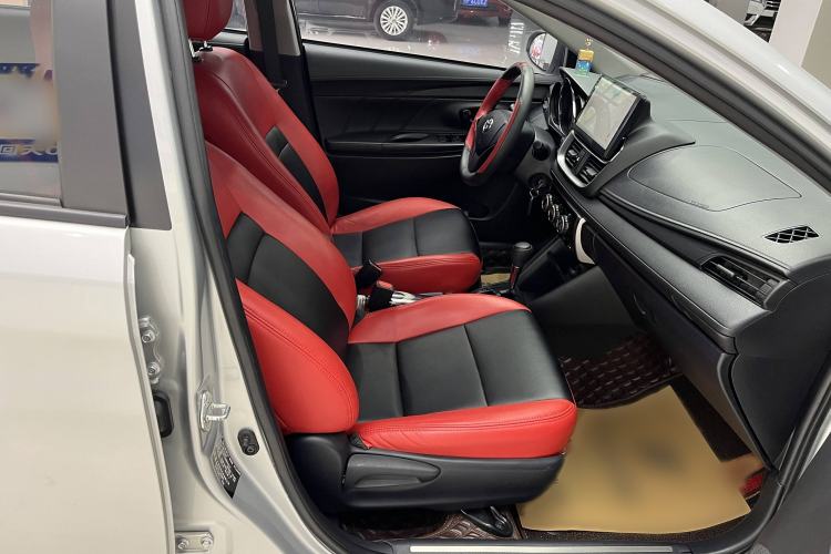 Used Toyota YARiS L Zhi Xuan 2021 1.5L CVT Leading Edition Interior 4