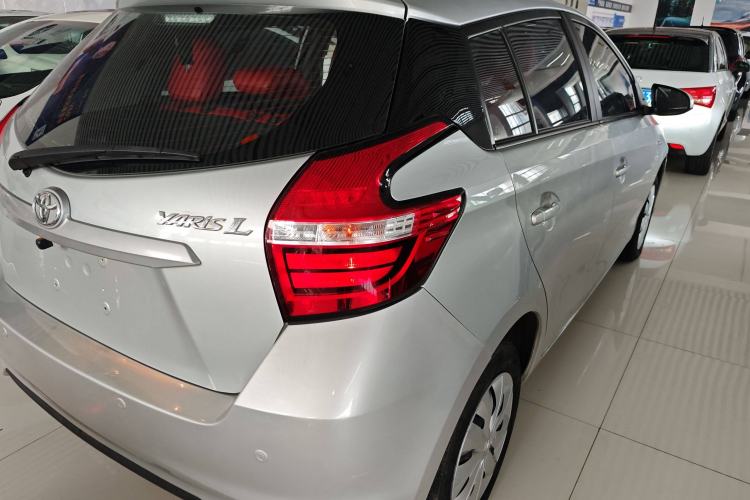 Used Toyota YARiS L Zhi Xuan 2021 1.5L CVT Leading Edition Right Rear Taillight