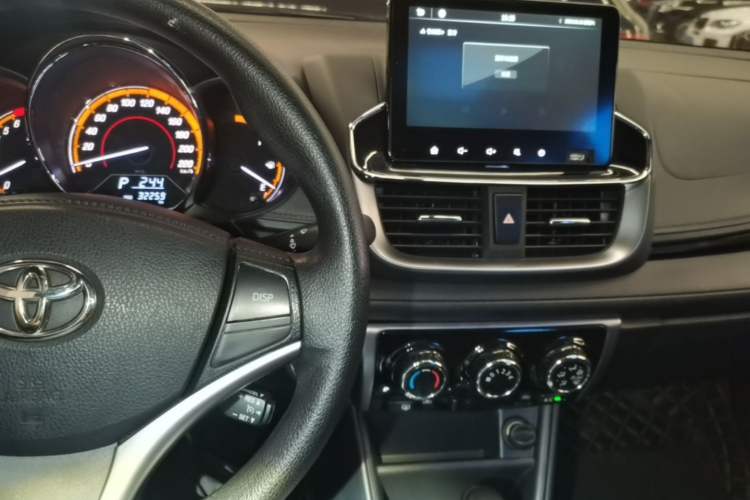 Used Toyota YARiS L Zhi Xuan 2021 X-Trail X 1.5L CVT Prestige Edition Audio And AC Panel