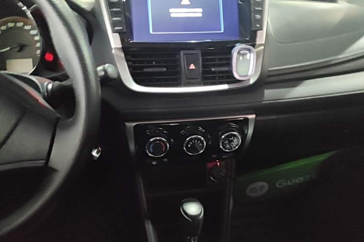 Used Toyota YARiS L Zhi Xuan 2021 X-Trail 1.5L CVT Leading Edition Audio And AC Panel