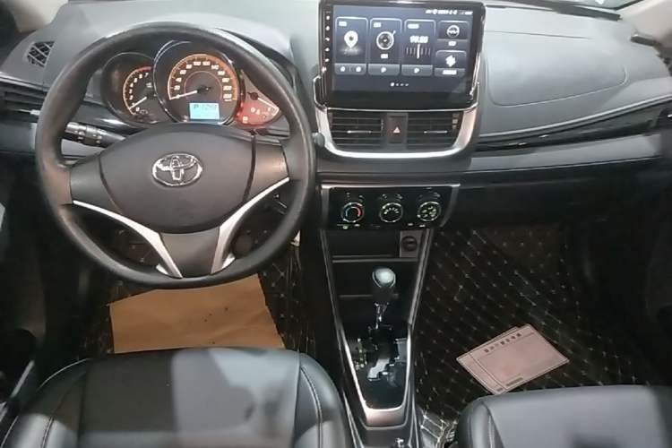 Used Toyota YARiS L Zhi Xuan 2021 X-Trail 1.5L CVT Luxury Edition Audio And AC Panel
