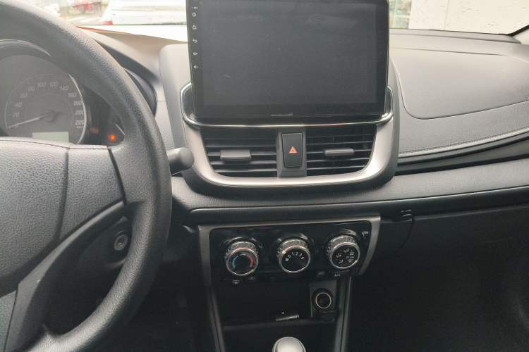 Used Toyota YARiS L Zhi Xuan 2021 X-Trail 1.5L CVT Leading Edition Audio And AC Panel