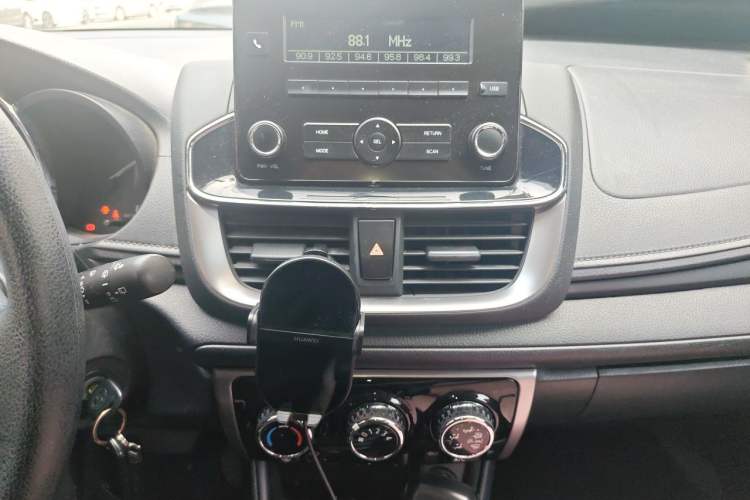 Used Toyota YARiS L Zhi Xuan 2021 1.5L CVT Leading Edition Audio And AC Panel