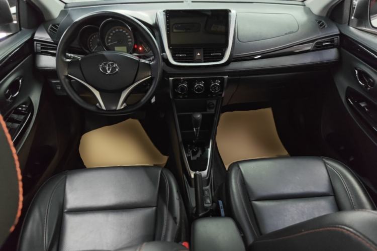 Used Toyota YARiS L Zhi Xuan 2021 X-Trail 1.5L CVT Luxury Edition Center Console