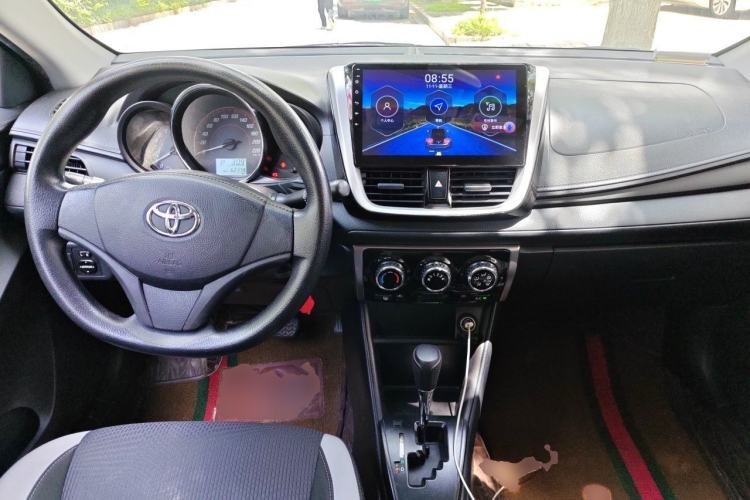 Used Toyota YARiS L Zhi Xuan 2021 X-Trail 1.5L CVT Leading Edition Center Console