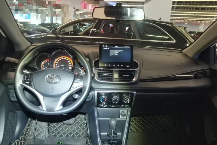 Used Toyota YARiS L Zhi Xuan 2021 X-Trail X 1.5L CVT Prestige Edition Center Console