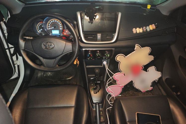 Used Toyota YARiS L Zhi Xuan 2021 X-Trail 1.5L CVT Leading Edition Center Console