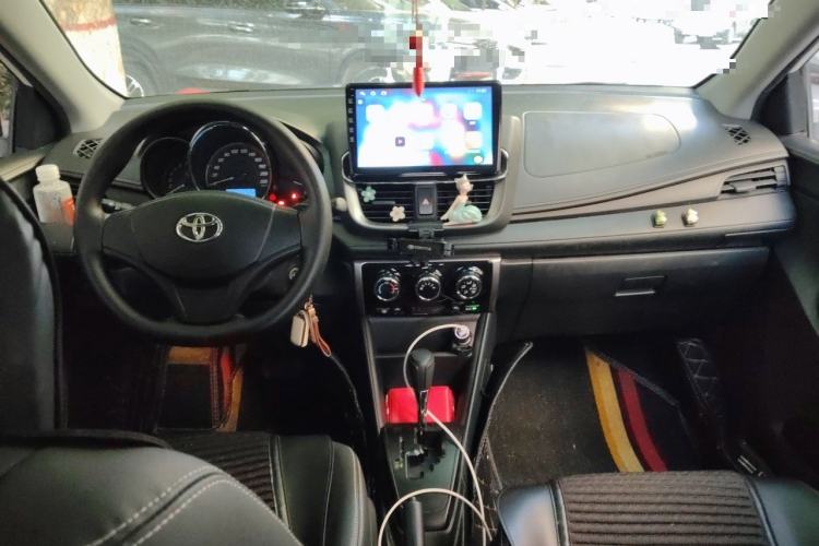 Used Toyota YARiS L Zhi Xuan 2021 X-Trail 1.5L CVT Luxury Edition Center Console
