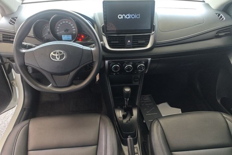 Used Toyota YARiS L Zhi Xuan 2021 X-Trail 1.5L CVT Leading Edition Center Console