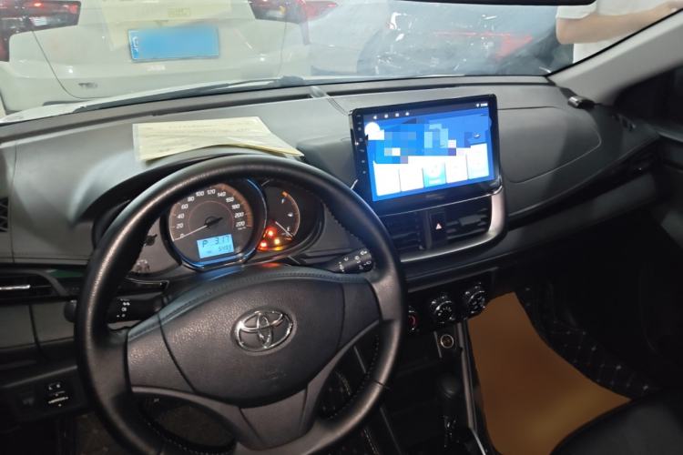 Used Toyota YARiS L Zhi Xuan 2021 X-Trail 1.5L CVT Leading Edition Center Console