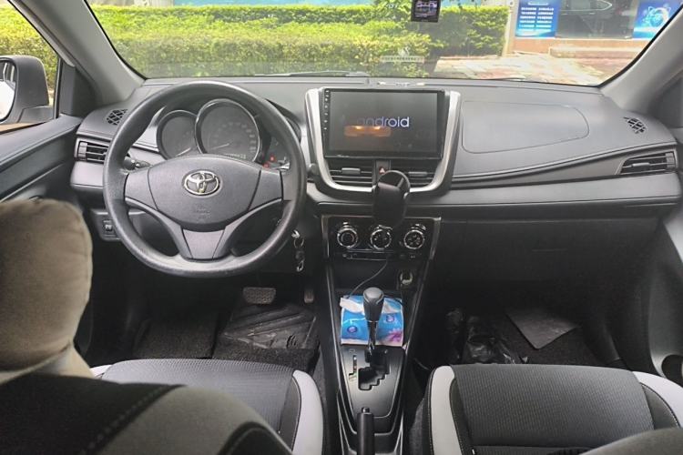 Used Toyota YARiS L Zhi Xuan 2021 X-Trail 1.5L CVT Leading Edition Center Console