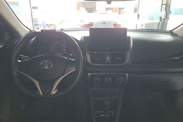 Used Toyota YARiS L Zhi Xuan 2021 X-Trail 1.5L CVT Luxury Edition Center Console
