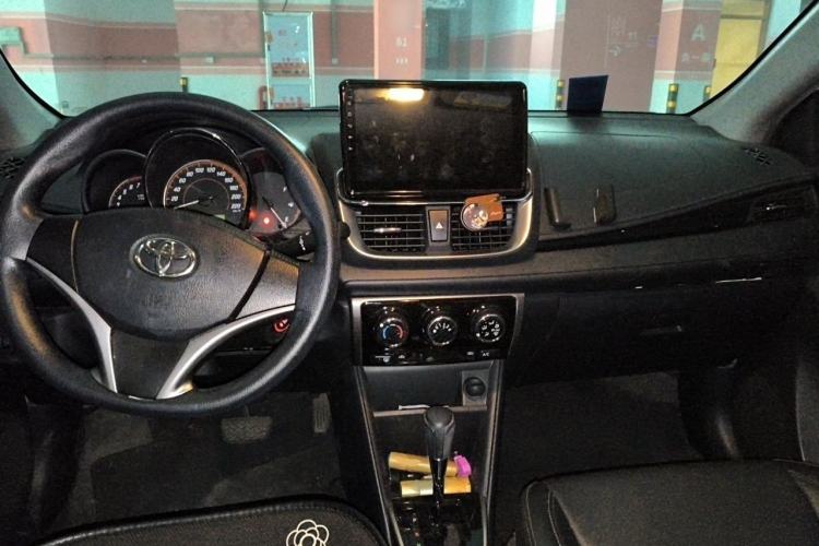 Used Toyota YARiS L Zhi Xuan 2021 X-Trail 1.5L CVT Luxury Edition Center Console