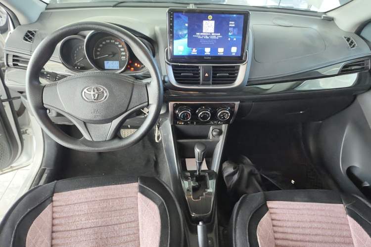 Used Toyota YARiS L Zhi Xuan 2021 X-Trail 1.5L CVT Leading Edition Center Console