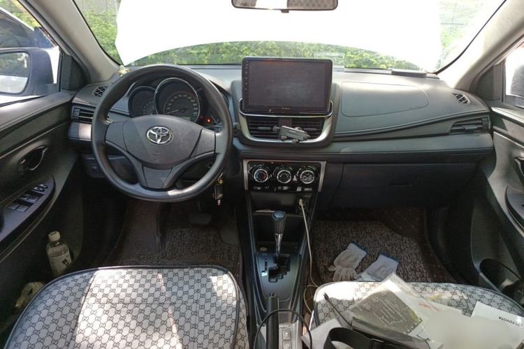Used Toyota YARiS L Zhi Xuan 2021 X-Trail 1.5L CVT Leading Edition Center Console