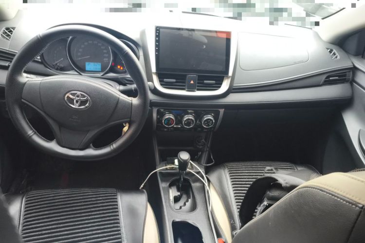Used Toyota YARiS L Zhi Xuan 2021 X-Trail 1.5L CVT Leading Edition Center Console