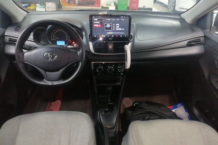 Used Toyota YARiS L Zhi Xuan 2021 X-Trail 1.5L CVT Leading Edition Center Console