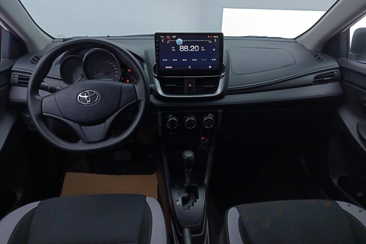 Used Toyota YARiS L Zhi Xuan 2021 X-Trail 1.5L CVT Leading Edition Center Console