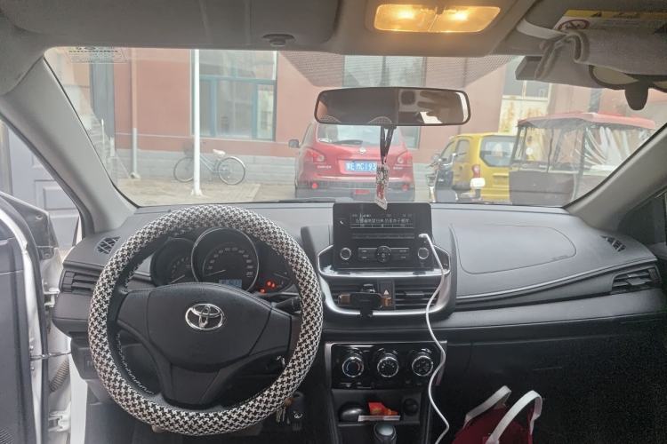 Used Toyota YARiS L Zhi Xuan 2021 X-Trail 1.5L CVT Leading Edition Center Console