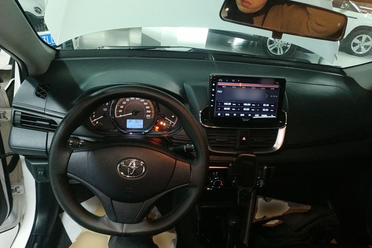 Used Toyota YARiS L Zhi Xuan 2021 X-Trail 1.5L CVT Leading Edition Center Console