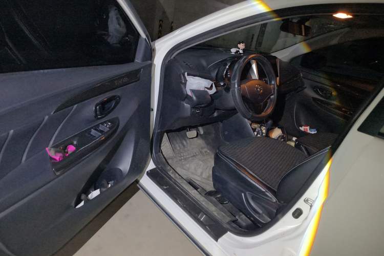 Used Toyota YARiS L Zhi Xuan 2021 X-Trail 1.5L CVT Luxury Edition Driver Seat