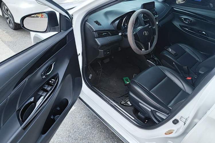 Used Toyota YARiS L Zhi Xuan 2021 X-Trail 1.5L CVT Luxury Edition Driver Seat