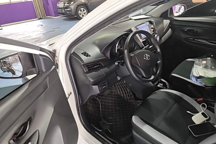 Used Toyota YARiS L Zhi Xuan 2021 X-Trail 1.5L CVT Leading Edition Driver Seat