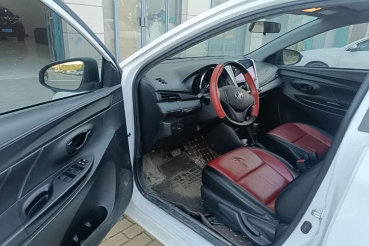 Used Toyota YARiS L Zhi Xuan 2021 1.5L CVT Leading Edition Driver Seat