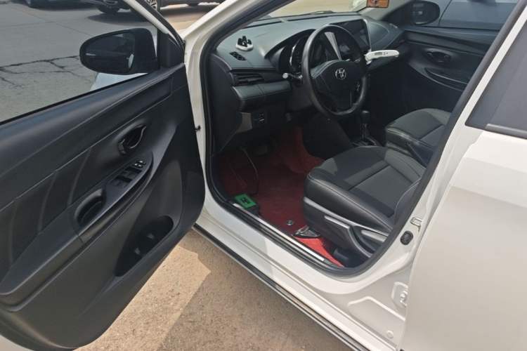 Used Toyota YARiS L Zhi Xuan 2021 X-Trail 1.5L CVT Leading Edition Driver Seat