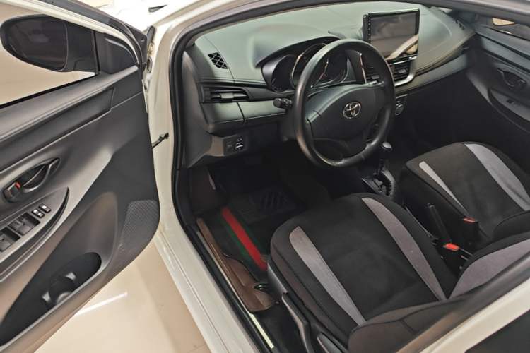 Used Toyota YARiS L Zhi Xuan 2021 1.5L CVT Leading Edition Driver Seat