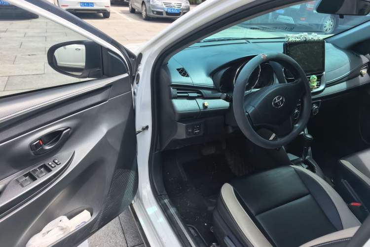 Used Toyota YARiS L Zhi Xuan 2021 1.5L CVT Leading Edition Driver Seat