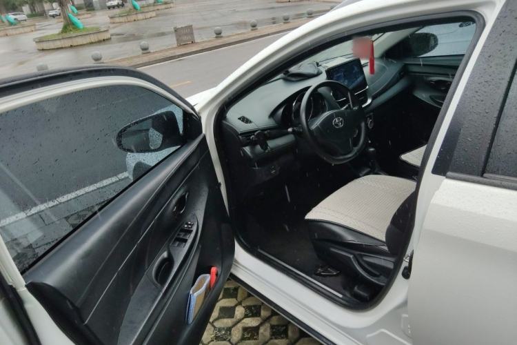 Used Toyota YARiS L Zhi Xuan 2021 X-Trail 1.5L CVT Leading Edition Driver Seat