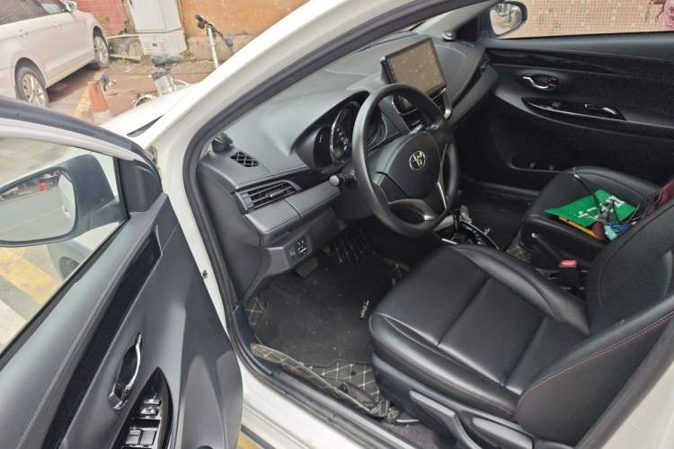 Used Toyota YARiS L Zhi Xuan 2021 X-Trail 1.5L CVT Luxury Edition Driver Seat