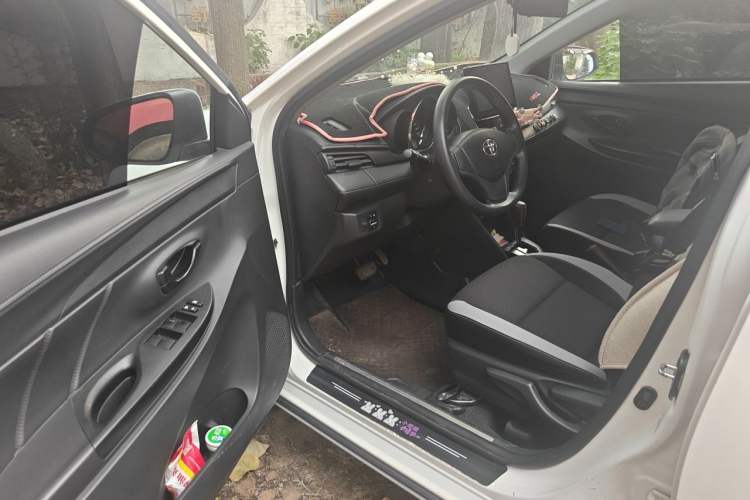 Used Toyota YARiS L Zhi Xuan 2021 X-Trail 1.5L CVT Leading Edition Driver Seat