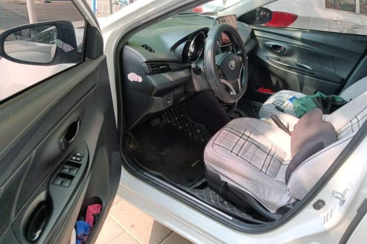 Used Toyota YARiS L Zhi Xuan 2021 1.5L CVT Leading Edition Driver Seat