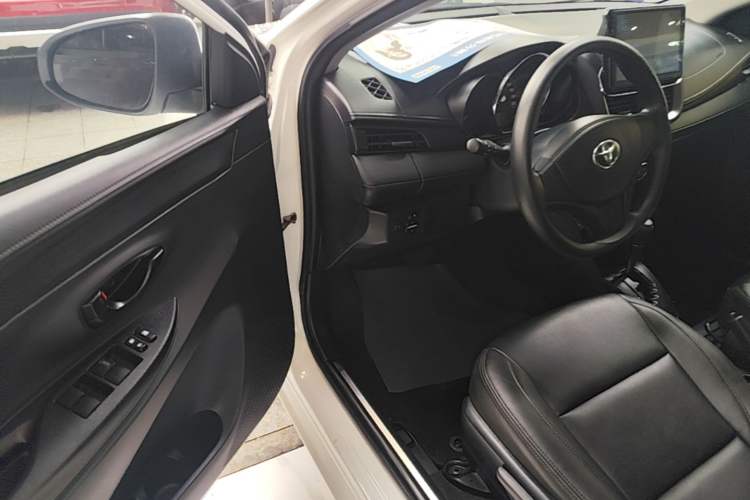 Used Toyota YARiS L Zhi Xuan 2021 1.5L CVT Leading Edition Driver Seat
