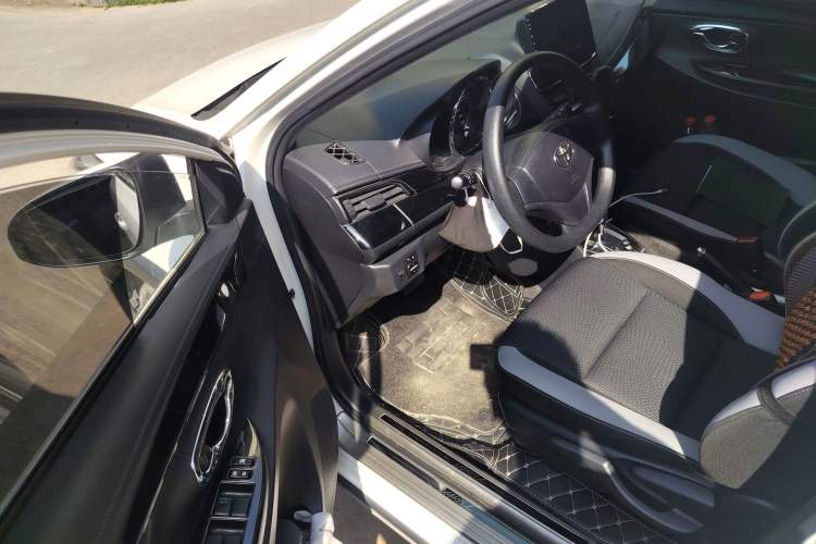 Used Toyota YARiS L Zhi Xuan 2021 X-Trail 1.5L CVT Leading Edition Driver Seat