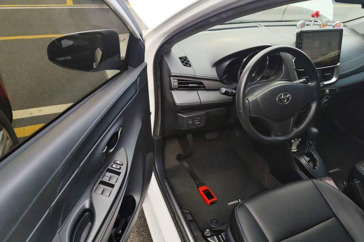 Used Toyota YARiS L Zhi Xuan 2021 1.5L CVT Leading Edition Driver Seat