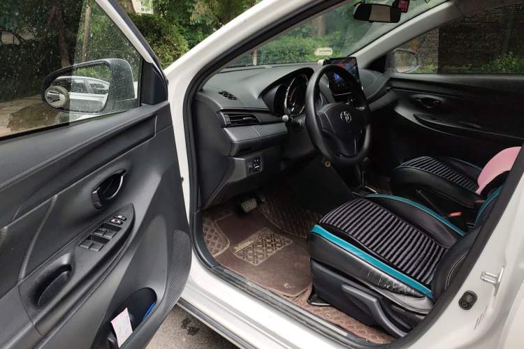 Used Toyota YARiS L Zhi Xuan 2021 X-Trail 1.5L CVT Leading Edition Driver Seat