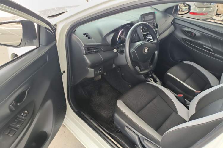 Used Toyota YARiS L Zhi Xuan 2021 1.5L CVT Leading Edition Driver Seat