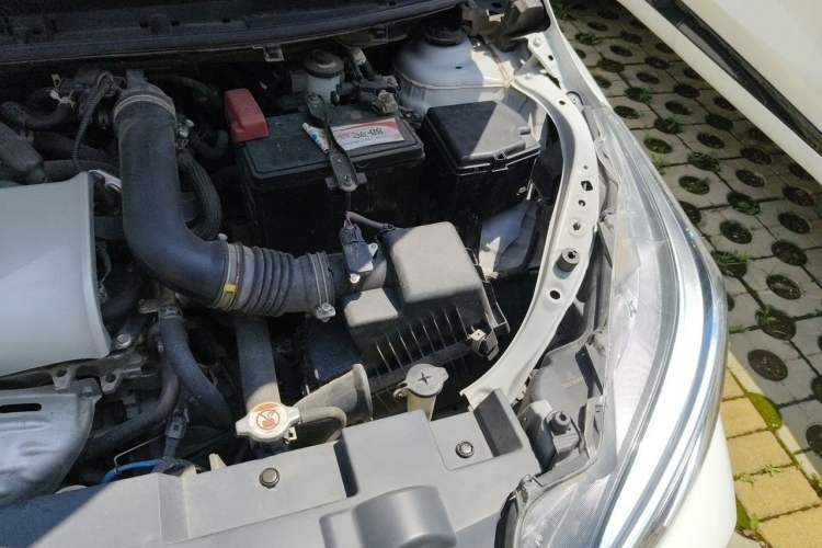 Used Toyota YARiS L Zhi Xuan 2021 X-Trail 1.5L CVT Leading Edition Engine Bay Left